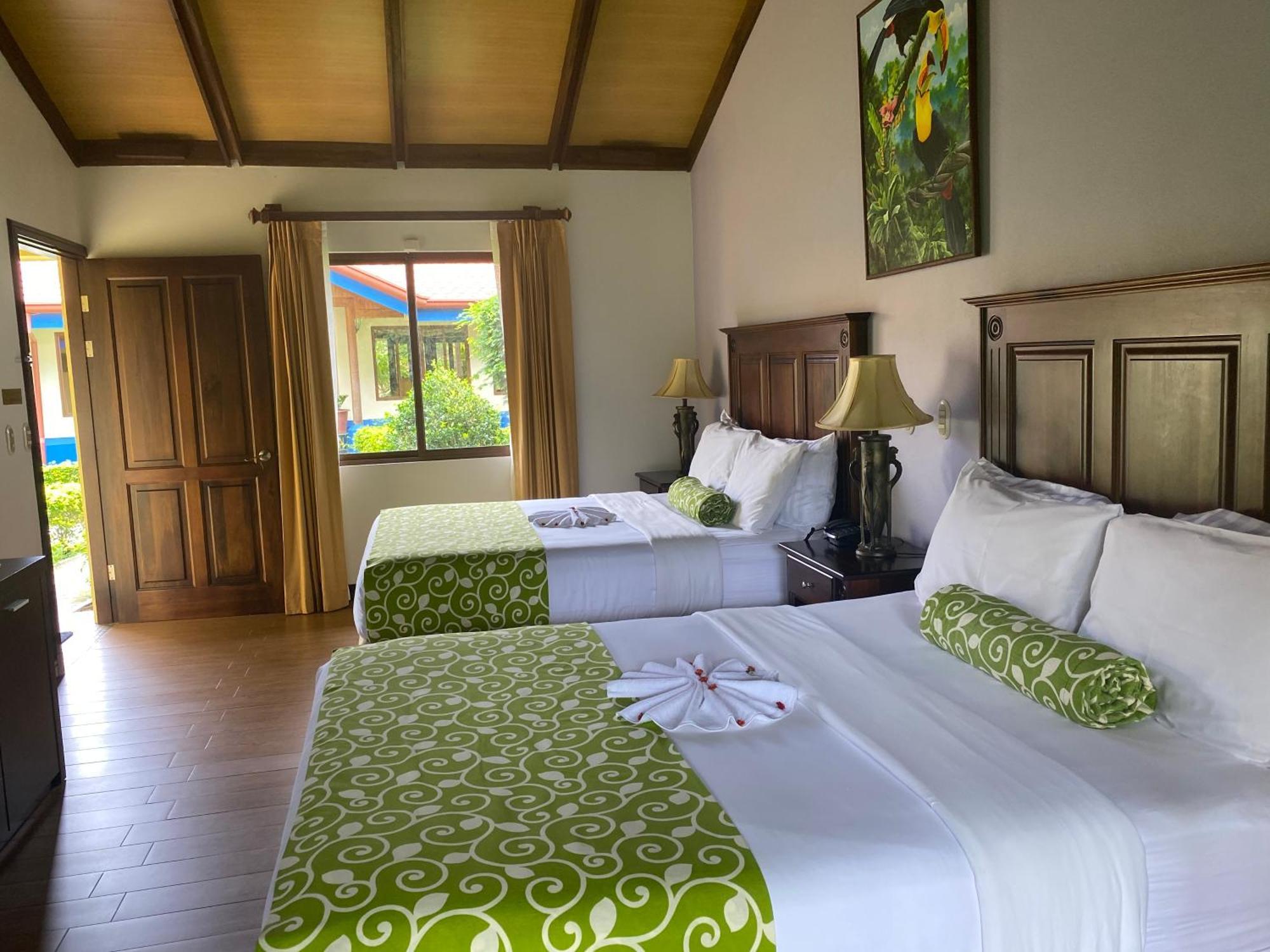 Hotel Boutique Casona Del Cafetal And Lakeside Restaurant Cachi Bagian luar foto