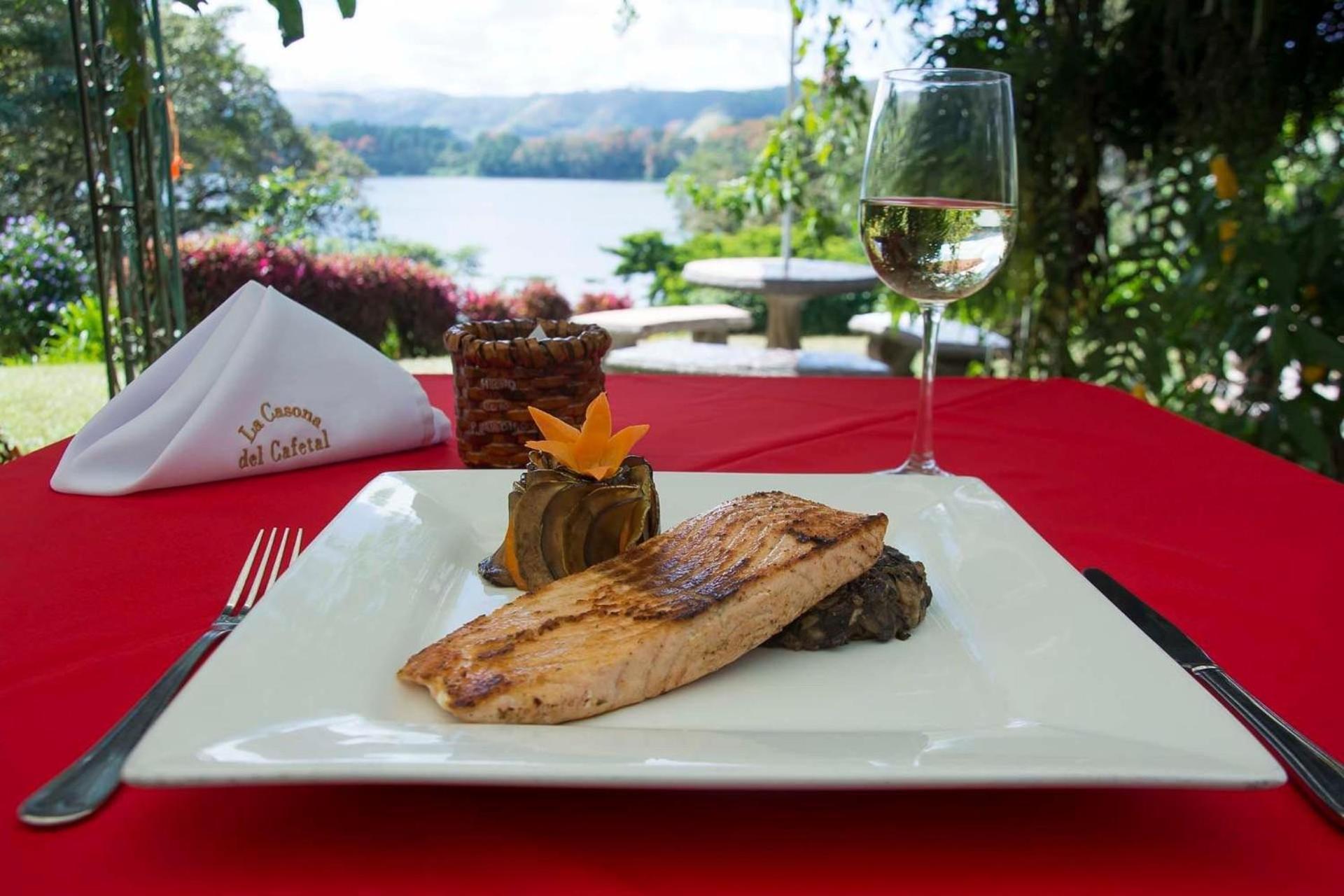 Hotel Boutique Casona Del Cafetal And Lakeside Restaurant Cachi Bagian luar foto