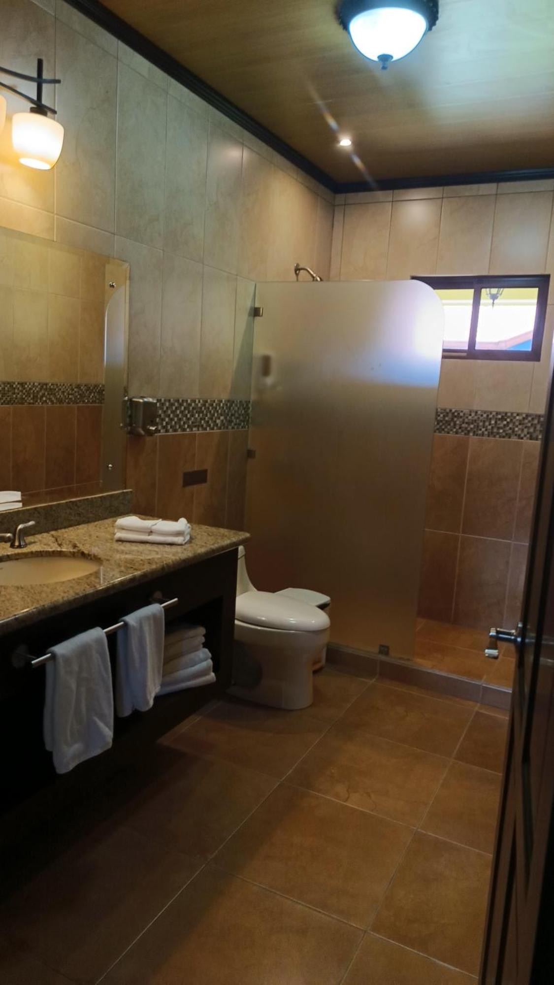 Hotel Boutique Casona Del Cafetal And Lakeside Restaurant Cachi Bagian luar foto